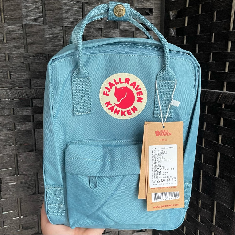 Fjallraven Kanken Mini in “Gray Blue”